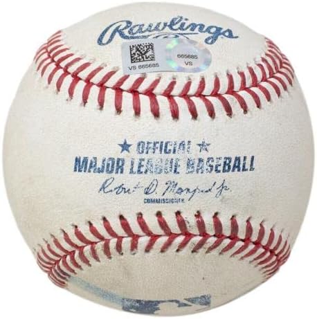 Baltimore Orioles u New Yorku Yankees 3. kolovoza 2021. Igra je koristila bejzbol MLB - MLB igra koristila bejzbol